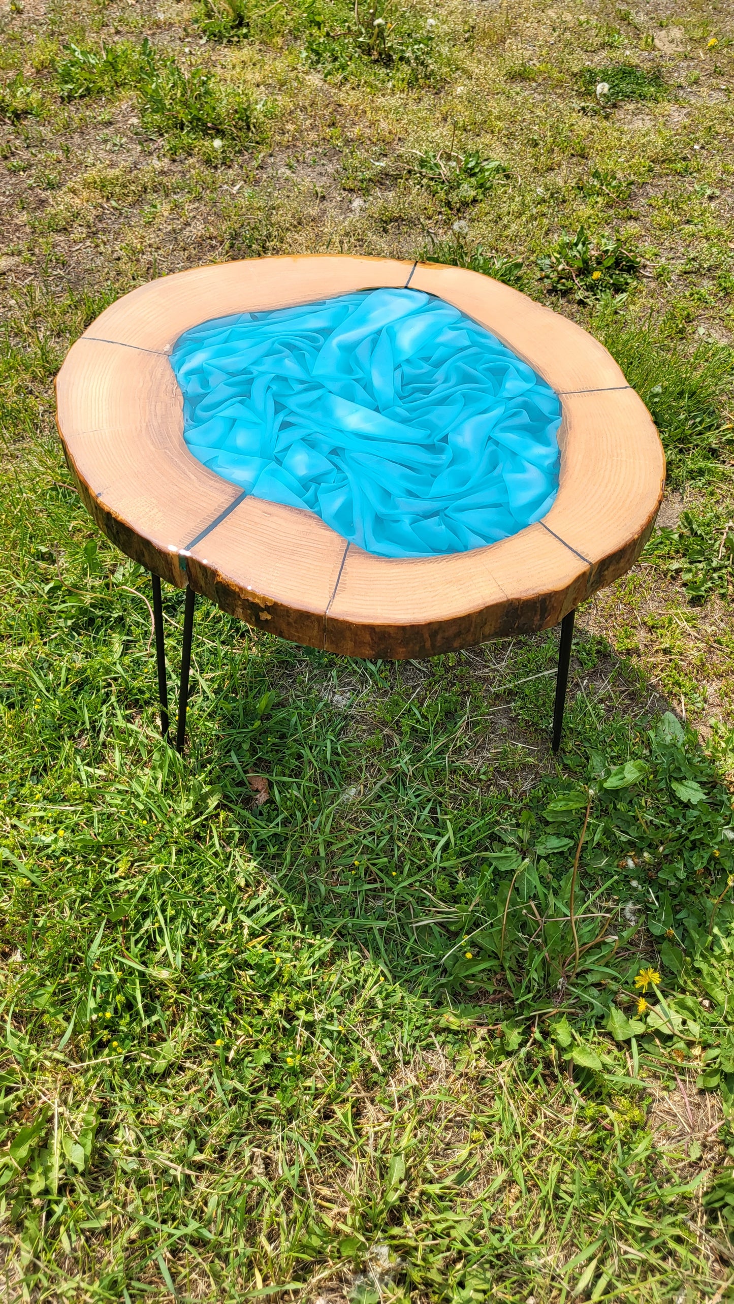 Chiffon Table