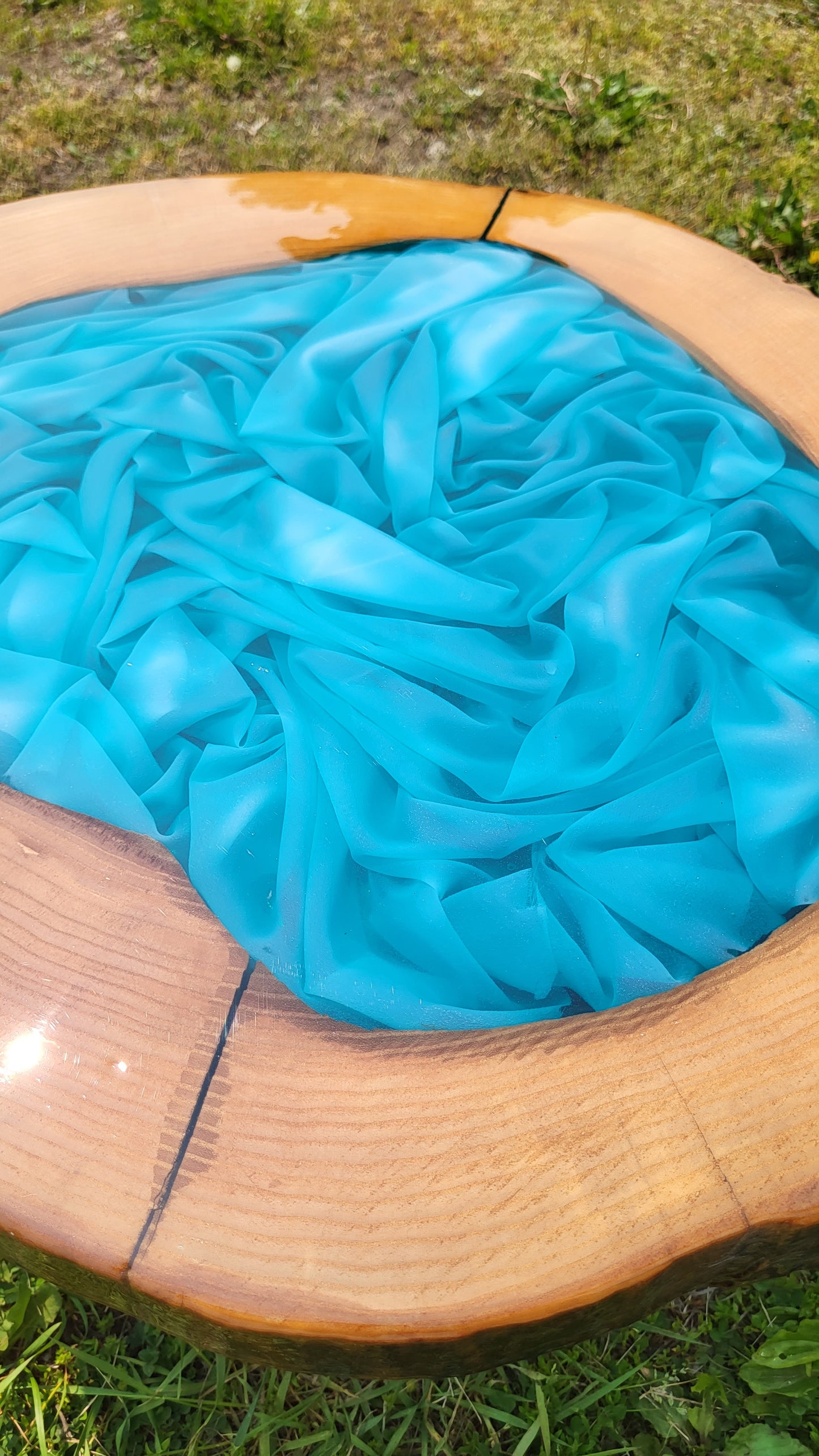 Chiffon Table