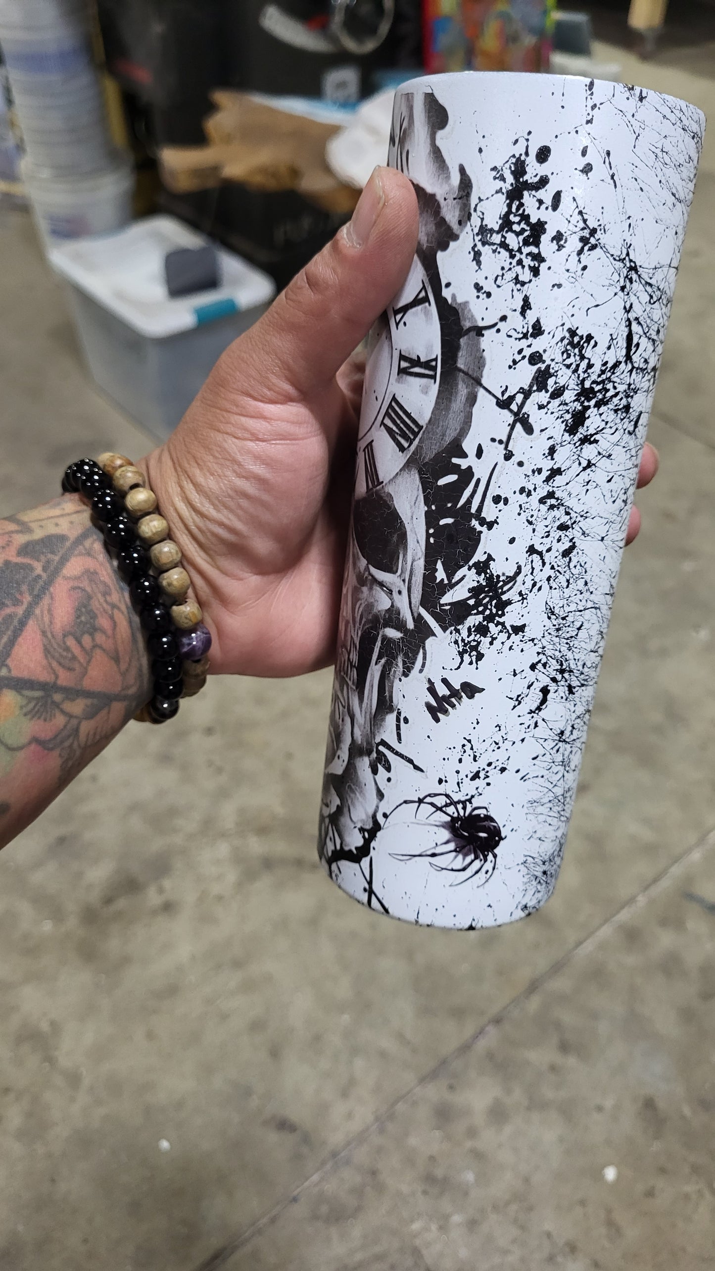 SKULL TUMBLER 20oz