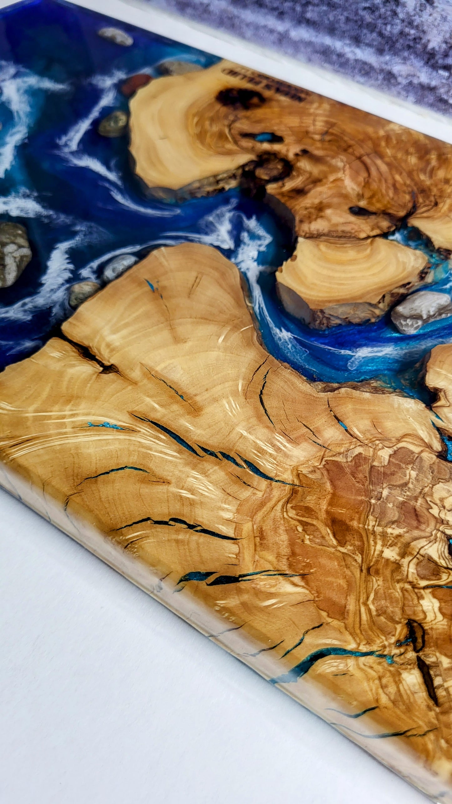 1-Ocean Olivewood Petoskey Board