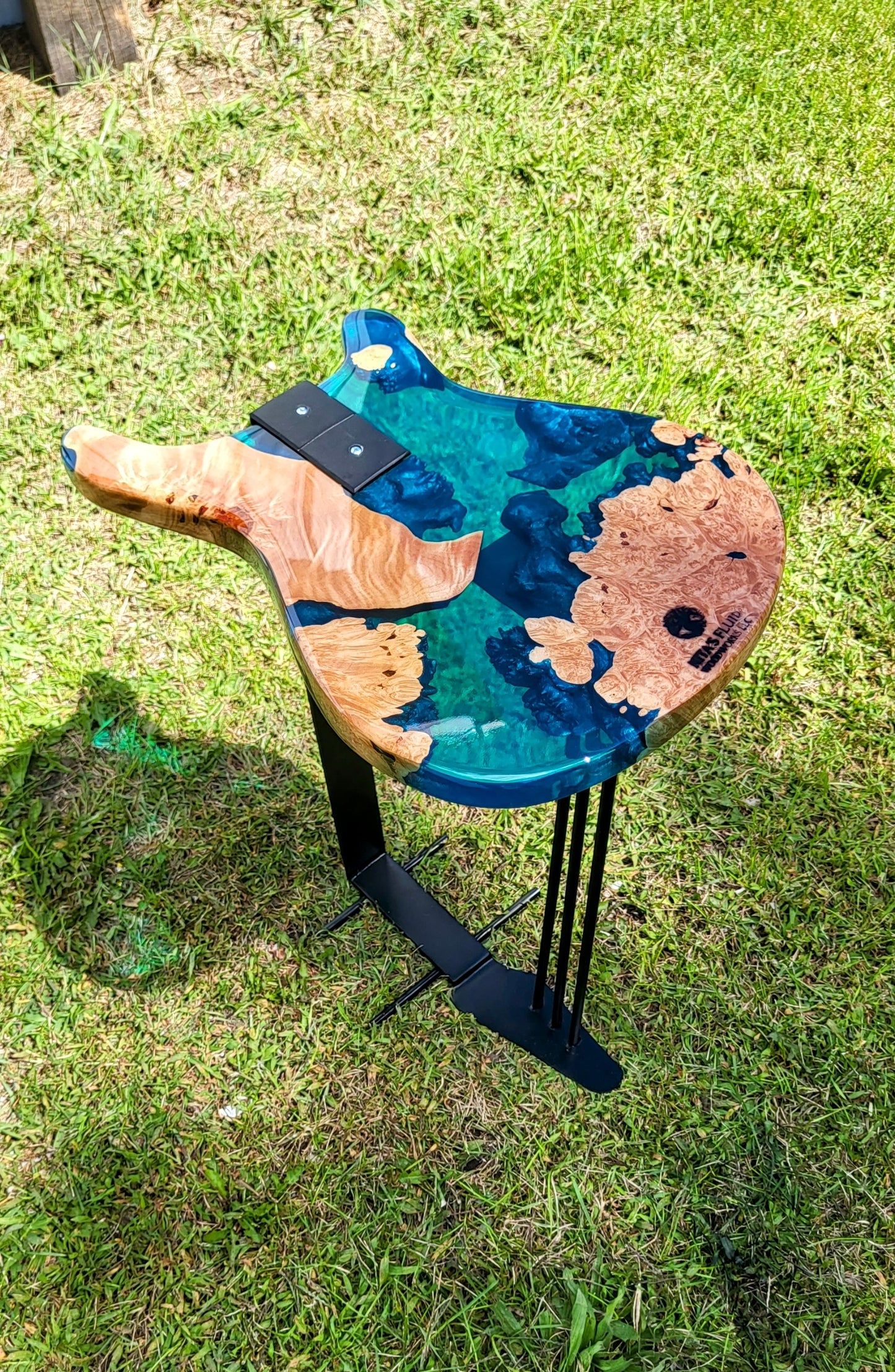 RESIN GUITAR TABLE