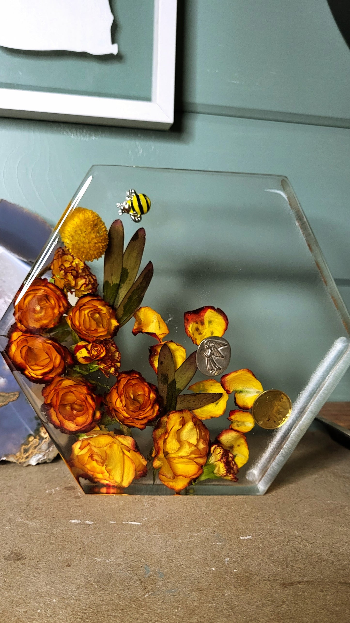 Custom Wedding Bouquet Preservation Hexagon, Resin Flower Preservation, Ashes Memorial, Wedding Flower Art Decor Floral Keepsake, Preserved Flowers Resin