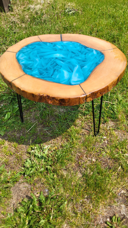Chiffon Table