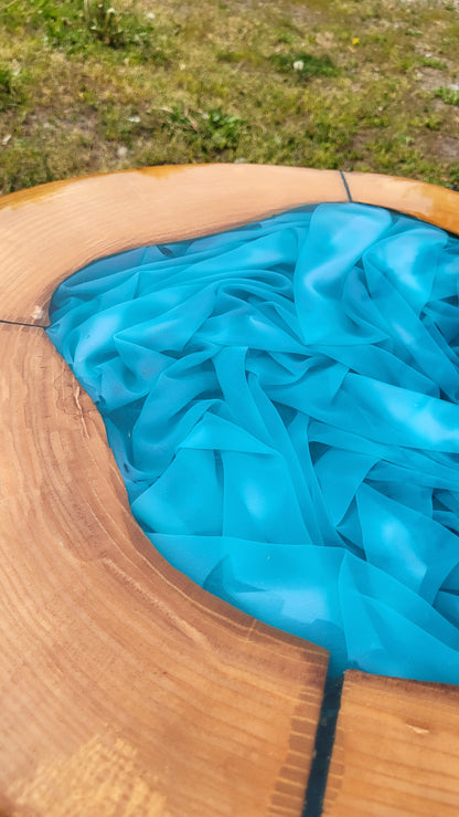Chiffon Table