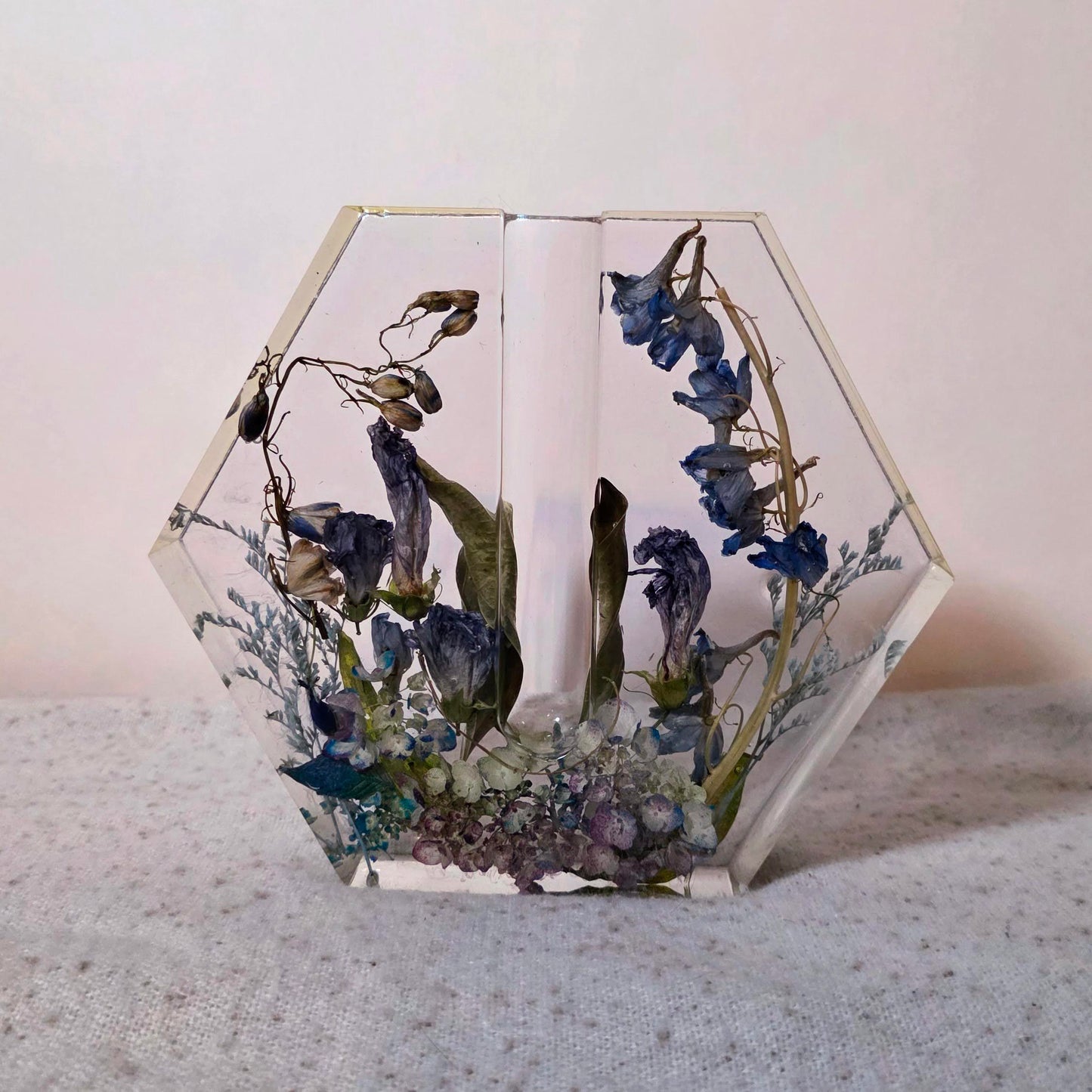 Flower Preservation Resin Vase