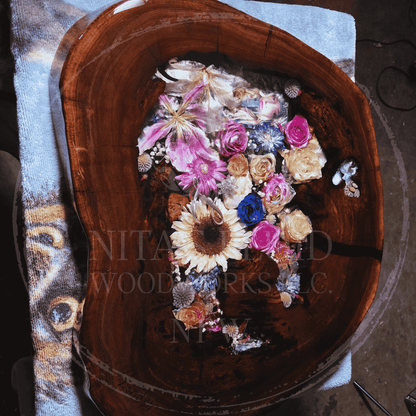 Live Edge Flower Preservation Round Table