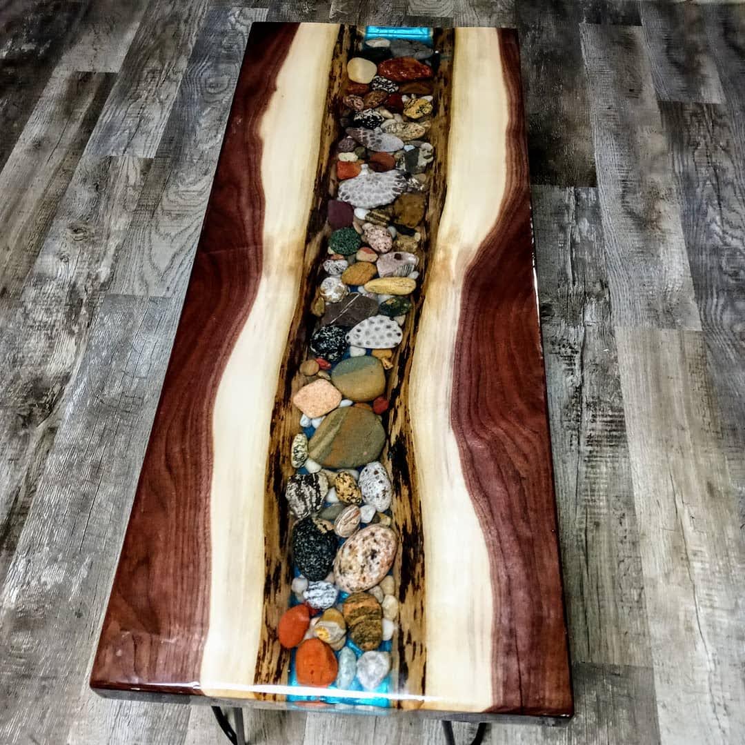 Live edge epoxy resin 2024 coffee table